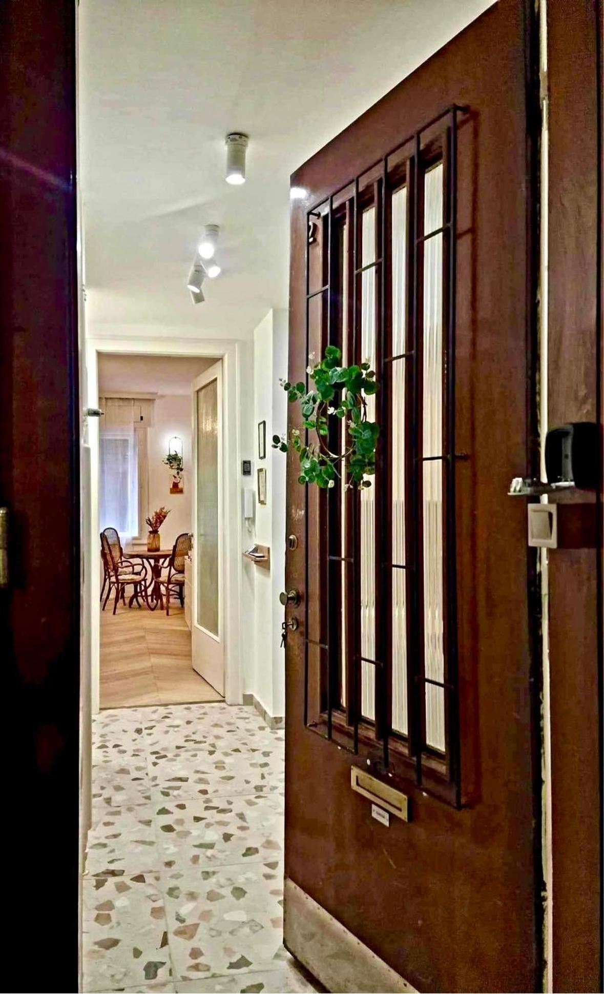 Charming Center Apartman Budapest Ngoại thất bức ảnh
